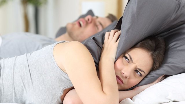 Pija që ju duhet për gjumë të qetë, parandalon