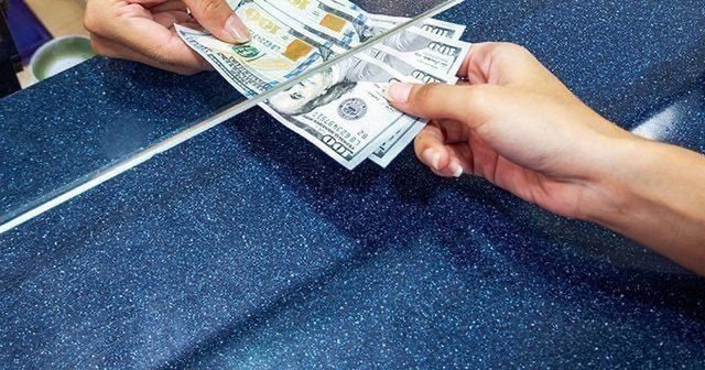 Çfarë po ndodh sot me monedhat e huaja? Ja me sa po blihen dhe