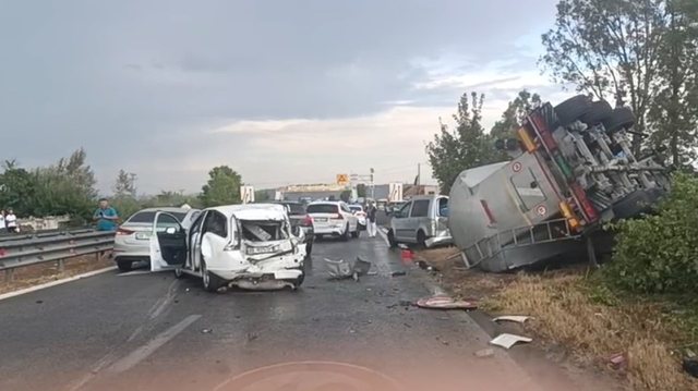 LAJMI I FUNDIT/ Aksident i shumëfishtë në aksin