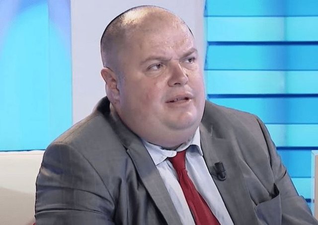 Dhunoi Genard Hajdinin dhe babain e tij në lokal, procedim penal për