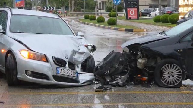 INSTAT: Shoferët me mbi 9 vjet përvojë shkaktojnë më
