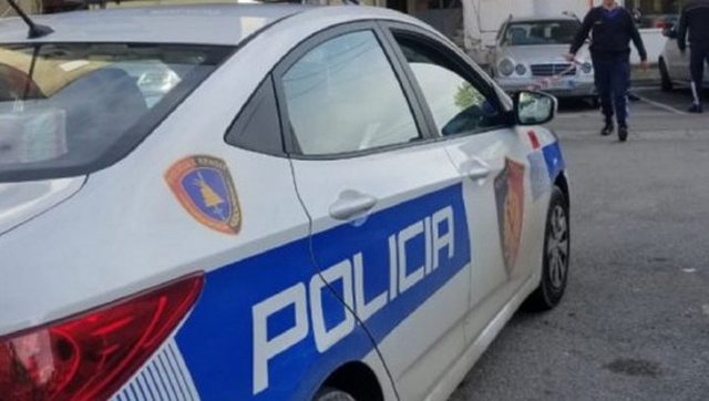 “Mos kalo në rrugën tonë”/ Kërcënuan