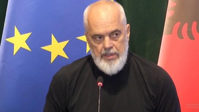 Protestat në Tragjas/ Rama: Bërtisnin a thua se kuçedra vajti
