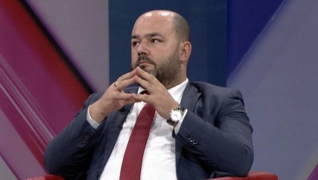 "I mori 8 mijë euro klientit, për..."/ Detaje nga aksioni i