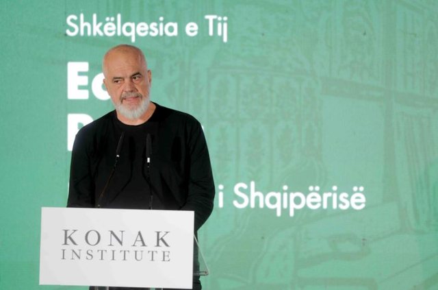 Prezantohet projekti, te Sarajet e Toptanëve, Muze i Artit dhe