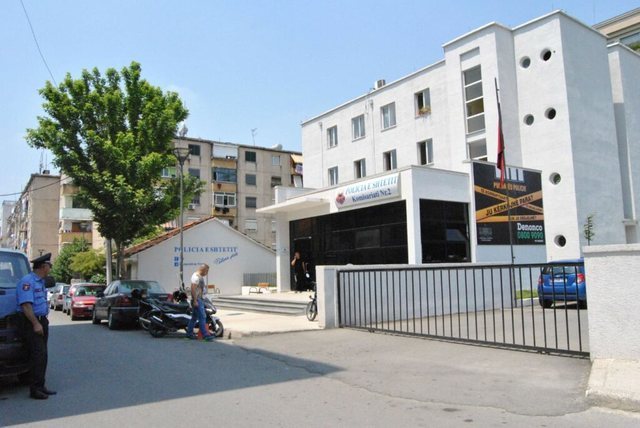 EMRAT/ Kush janë 2 vëllezërit që dhunuan efektivin dhe