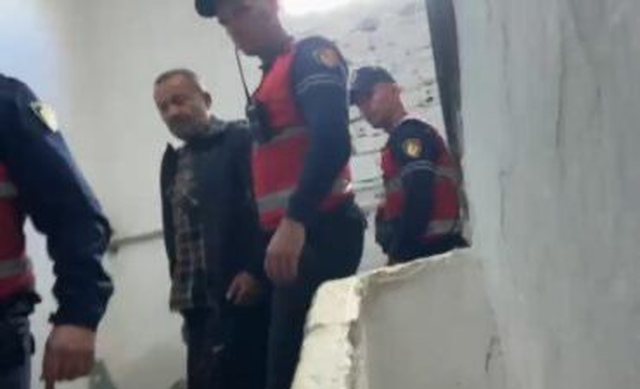 “Kush dënon nipin tim do të përballet me plumbat”/