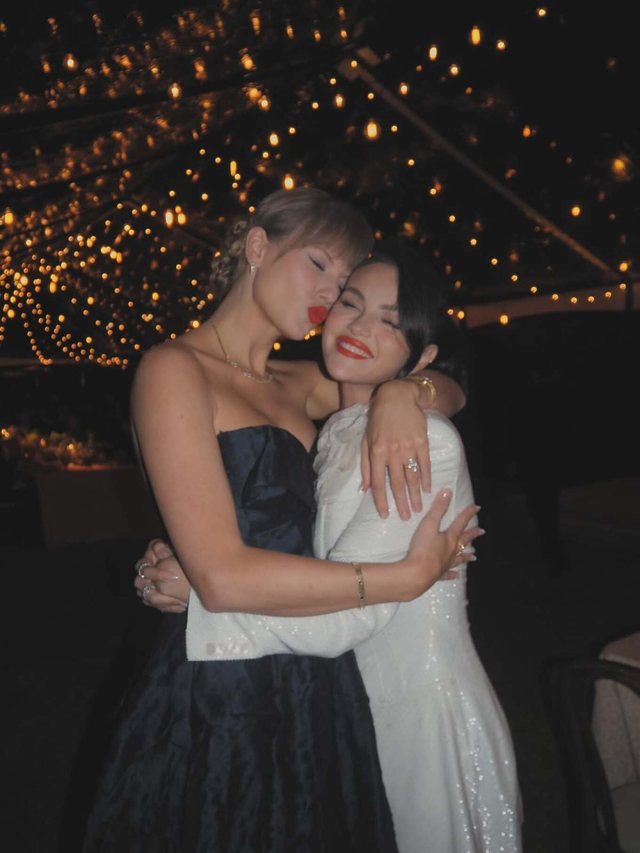 Selena Gomez mbështet Taylor Swift për albumin e ri dhe zbulon momente