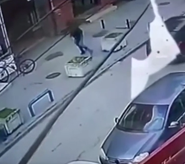 VIDEO/ Dalin pamjet, momenti kur qëllohet kandidati i BDI-së në