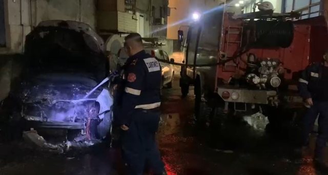 Merr flakë makina në qendër të Lezhës, ja