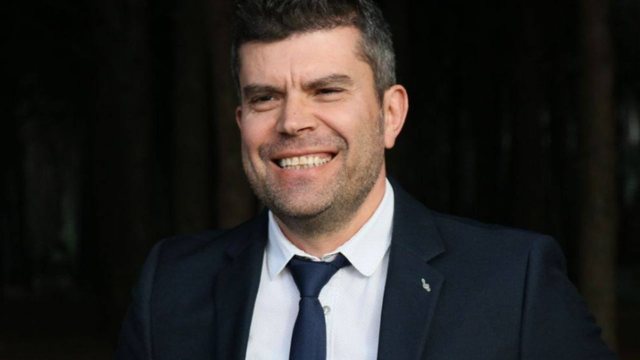Zgjedhjet në Tiranë/ Ermal Hasimja heq dorë nga kandidimi: