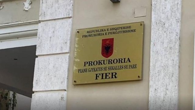 Goditën oficerët e BKH-së në Fier, prokuroria dërgon