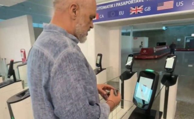 Rama: Aeroporti i Tiranës do të jetë i pari në Evropë