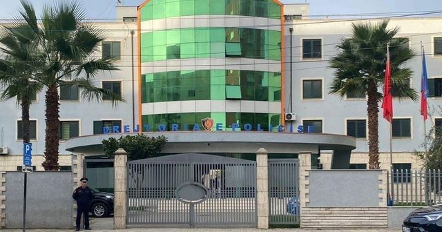 “Prej 3 vitesh asnjë kontakt!” Gruaja kallëzon