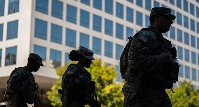 Miliarderi i dhuron Pentagonit 130 milionë dollarë për të