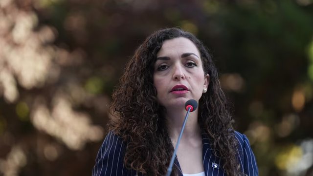 Vjosa Osmani mandaton Glauk Konjufcën për formimin e qeverisë