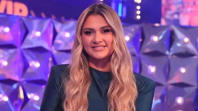 Divorci me bashkëshortin, Neda Balluku thyen heshtjen: Nuk është