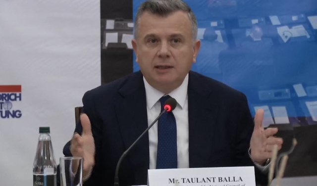 “Nuk ka lidhje me...”, Balla për ligjin e barazisë