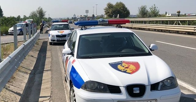 Digjet automjeti në Halil të Krujës, dyshohet se i përket