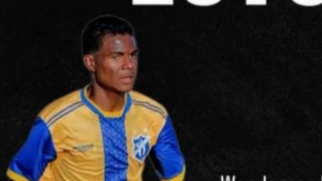 Tragjedi në Brazil, futbollisti 18-vjeçar vritet nga vëllai i