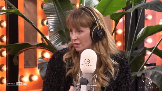 “5 burra të martuar më kërkuan takim, tre kishin foto me