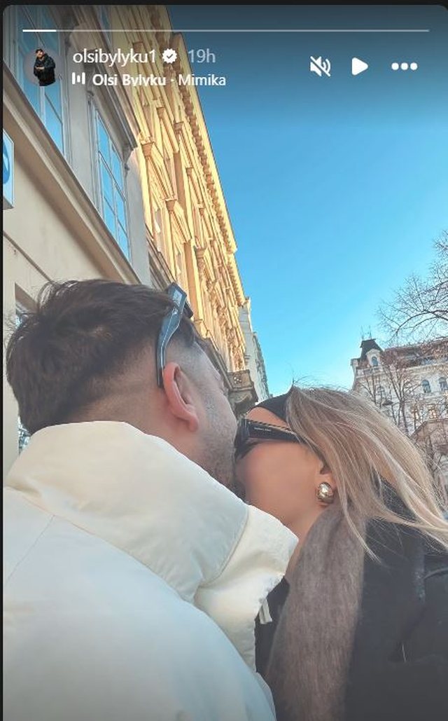 “Sekreti im!”- Olsi Bylyku ndan momentin romantik pranë të