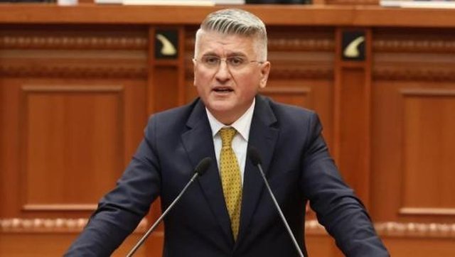 E FUNDIT/ Firmat p&euml;r Endri Shabanin, Agron Gjekmarkaj jep dor&euml;heqjen