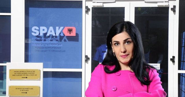 Arrestohet drejtoresha e AKSHI-t Mirlinda Karçanaj, Gjykata e izoloi ne