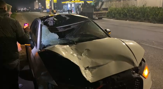 &ldquo;Audi&rdquo; dhe trupi i kalimtarit b&euml;hen copash/ PAMJET e r&euml;nda