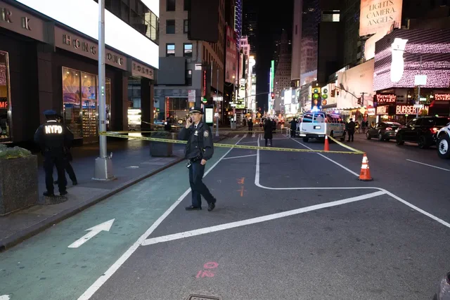 MASAKRUAN për vdekje në mes të qyetetit 23-vjeçarin,