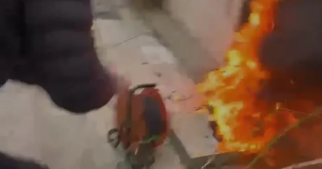 KAOS brenda dhe jashtë Kuvendit! Përfshihen nga ZJARRI fibrat e