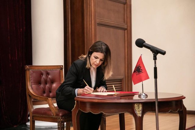 Zgjidhet kryetarja e re e Gjykat&euml;s Kushtetuese