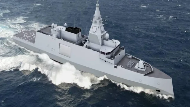 Greqia forcon ushtrin&euml;, anija e fuqishme &ldquo;Kimon&rdquo; val&euml;vit