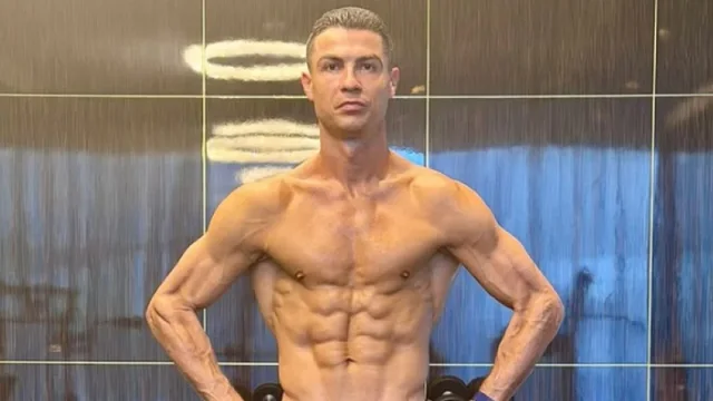 Befason Ronaldo, trupi i friksh&euml;m i 40-vje&ccedil;arit q&euml; po mahnit