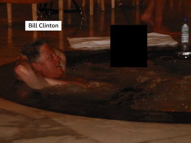 N&euml; dosjet fam&euml;keqe t&euml; Epstein, Bill Clinton shfaqet n&euml;