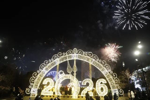 Nga veriu në jug, si u festua ndërrimi i viteve, spektakël