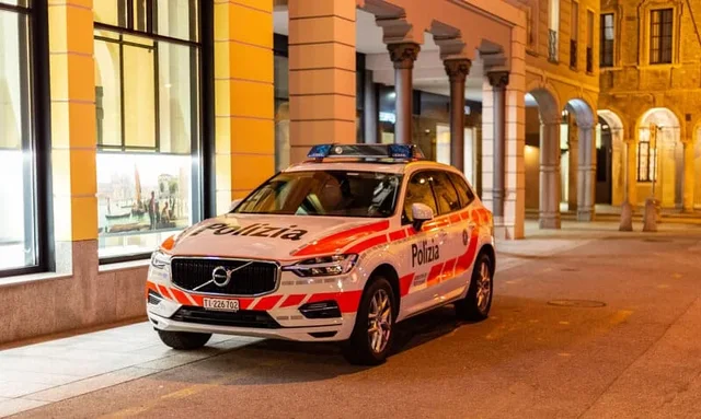 E r&euml;nd&euml; n&euml; Zvic&euml;r! Shp&euml;rthim n&euml; nj&euml;