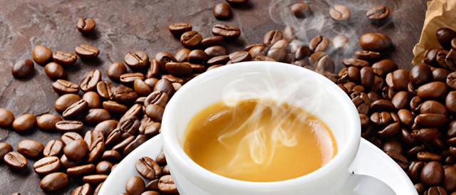 Kafeja parandalon s&euml;mundjet e zemr&euml;s: &ldquo;Por duhet t&euml; pihet