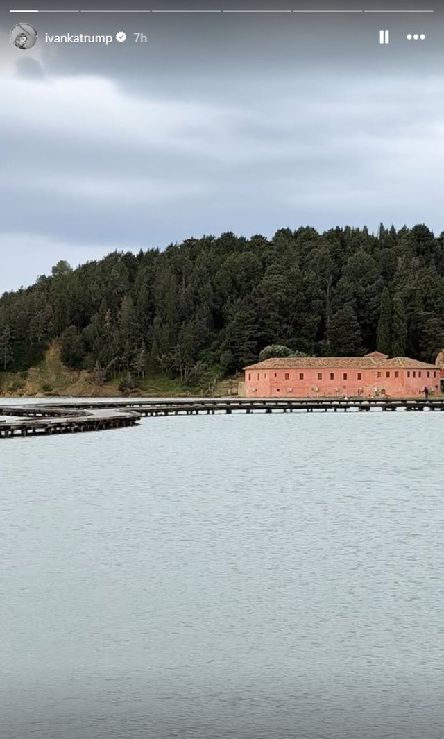 Ivanka Trump publikon sërish foto nga Vlora: Shqipëria është