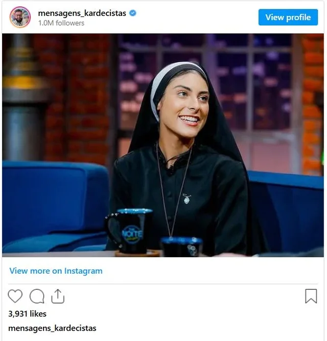 Ajo e la modelingun për t’u bërë murgeshë, historia e