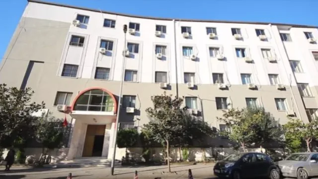 33 masa arresti p&euml;r skandalin e mbetjeve t&euml; &ldquo;Kurum&rdquo;,