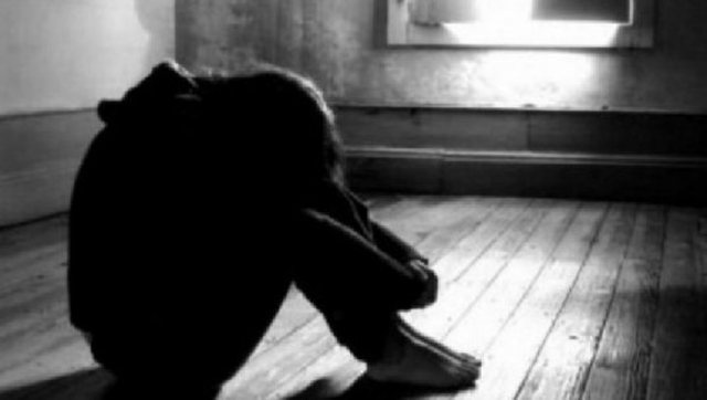 Australi/ 27-vje&ccedil;ari abuzoi me 600 t&euml; mitur, viktimat i