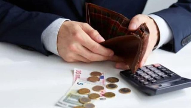 Kursimet n&euml; banka u shtuan me 1.5 mld euro n&euml; 2025, rekord rritja