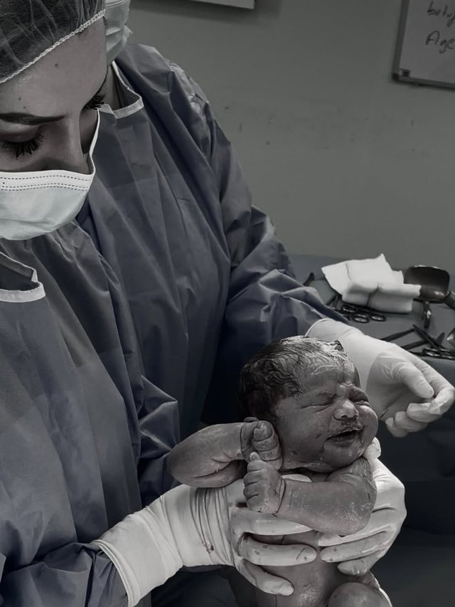 &ldquo;Faleminderit q&euml; ekziston!&rdquo;- E bija feston 1-vjetorin, Anna