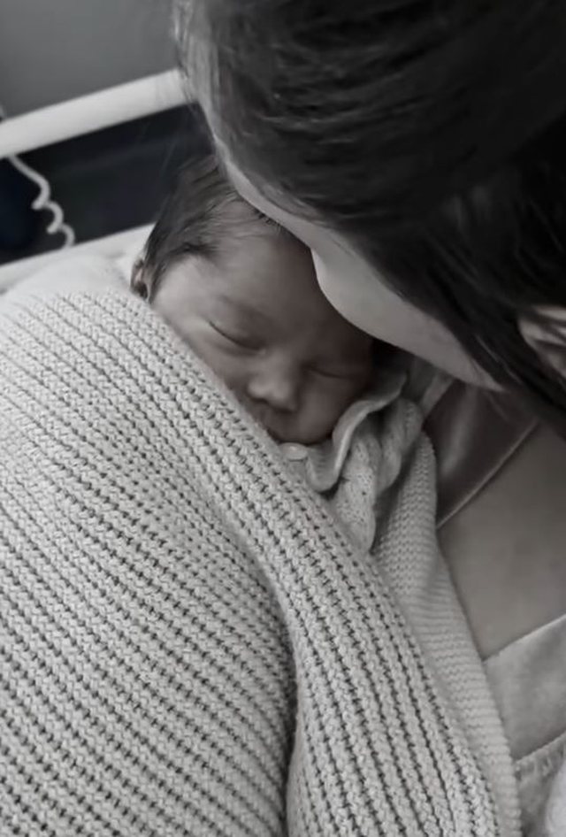 &ldquo;Faleminderit q&euml; ekziston!&rdquo;- E bija feston 1-vjetorin, Anna