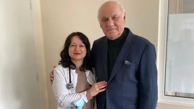 U shtrua pas problemeve me zemr&euml;n, ish-presidenti Alfred Moisiu del nga