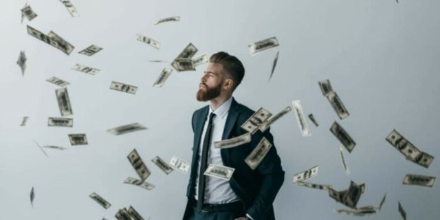 Zbuloni tre shenjat e Horoskopit q&euml; do t&euml;rheqin sukses financiar