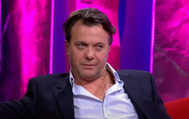 Laert Vasili p&euml;rjashtohet nga &ldquo;P&euml;r&rsquo;puthen&rdquo;