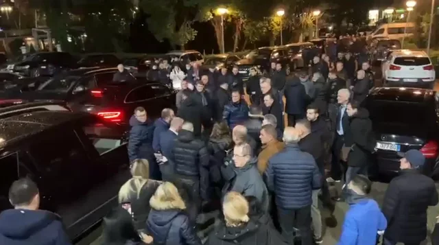 Deputeti demokrat &ccedil;ohet me urgjenc&euml; drejt Traum&euml;s, PD: Ka