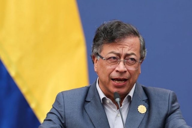 VIDEO/ Presidenti i Kolumbis&euml; sh&euml;njest&euml;r i nj&euml; atentati: Kam